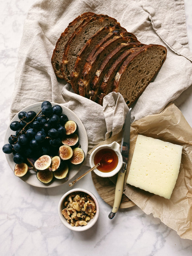 Rye and Manchego Cheese Board