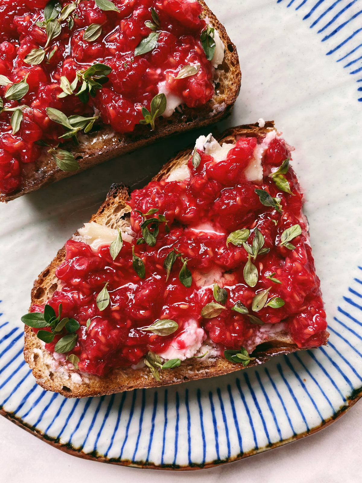 Goat cheese, smashed raspberries, honey & thyme – For The Love of Bread